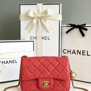 <AUTHENTIC>Chanel Classic Flap Red Quilted Bag